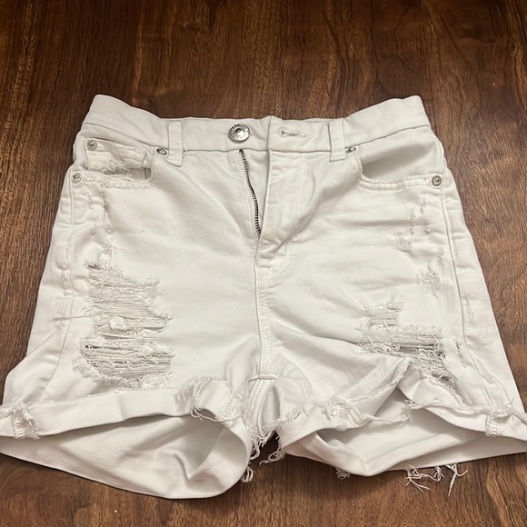 -lightly worn - Picture 1 of 2